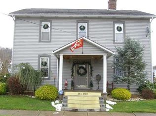 219 S 4th St, West Newton, PA 15089