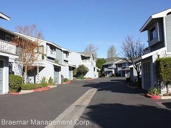 3rd image of 726 E Colorado Ave #7