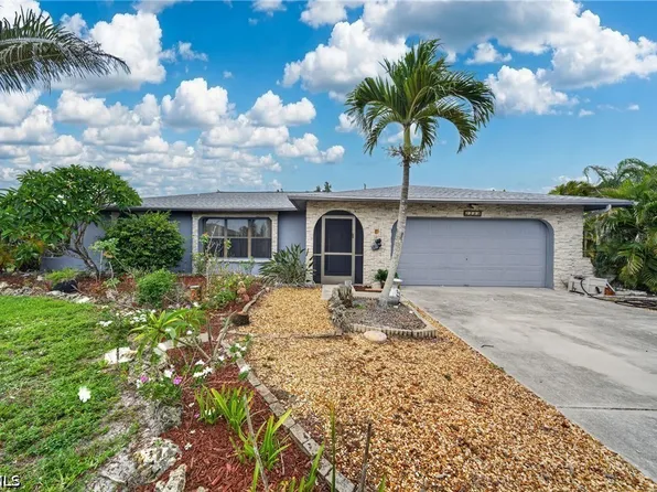 2233 SW 4th St, Cape Coral, FL 33991