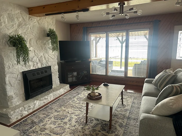 3685 N Bank Rd NE #1 — Photo 7