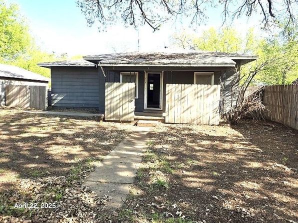 218 E Kiowa St, Hunter, OK 74640