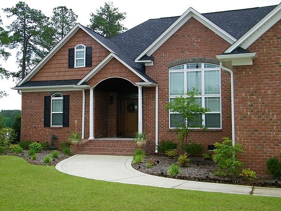 Gorgeous landscaping