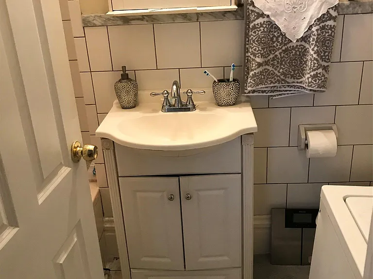 36 South St — Photo 7