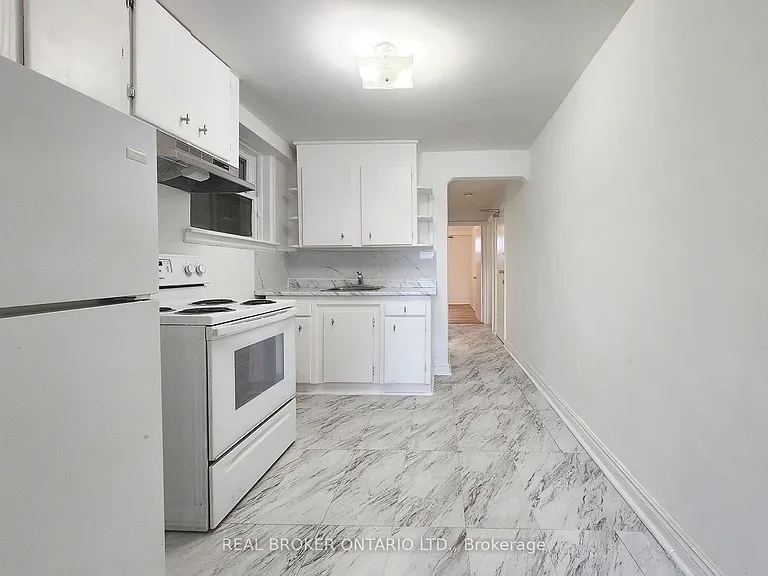 388 Winona Dr #1 — Photo 7
