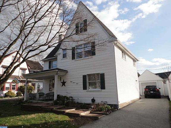 2nd image of 3712 Woodland Ave