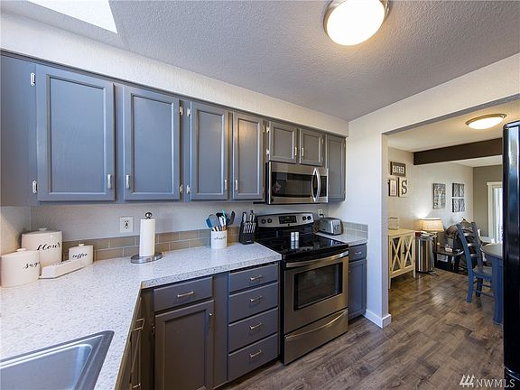 4th image of 4813 76th St NE APT 28