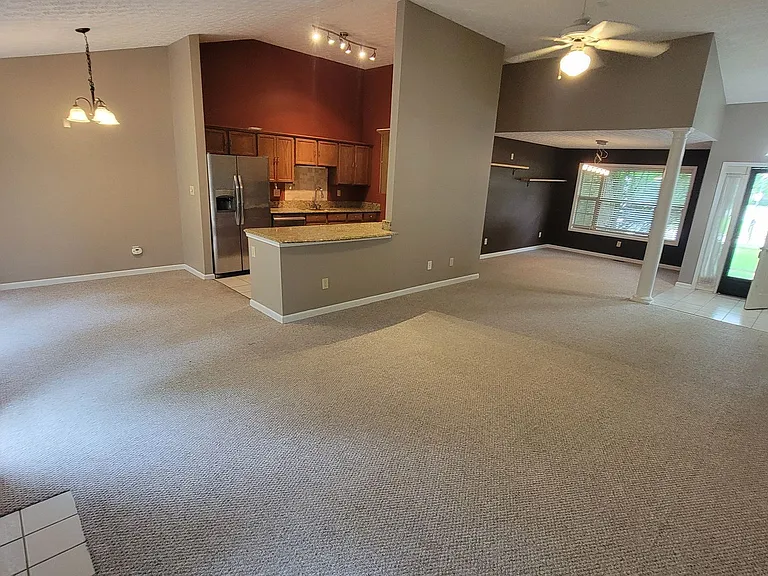 11116 Oak Bend Ct — Photo 2