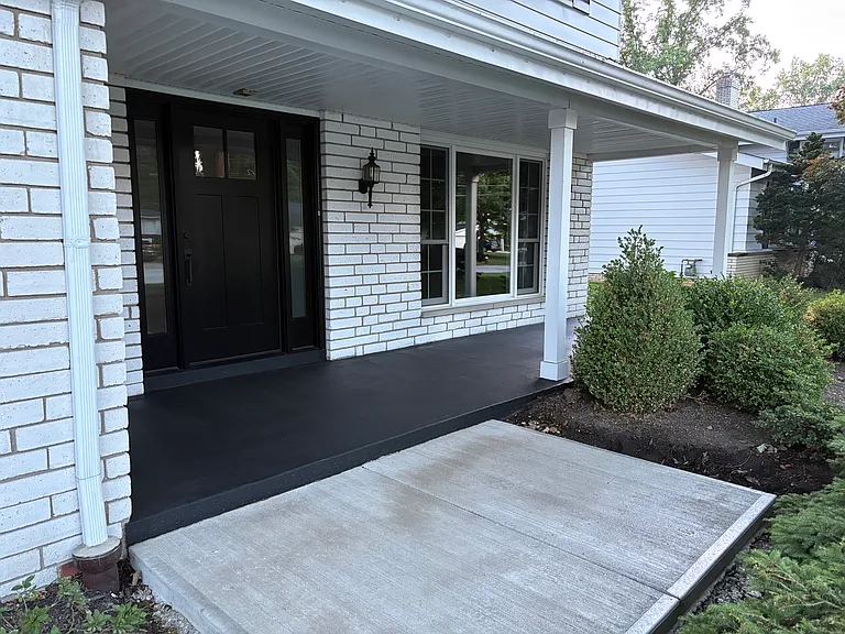 4660 W Point Dr — Photo 2