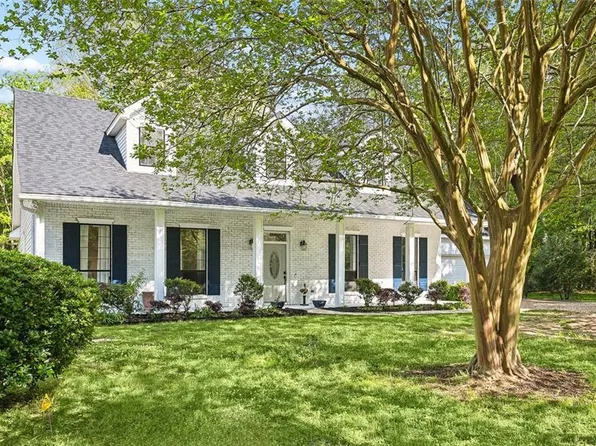 105 Westwood Dr, Mandeville, LA 70471
