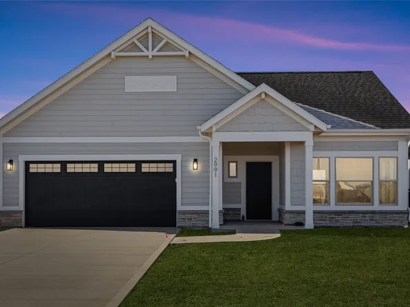2991 Goldenrod Ct, Pella, IA 50219