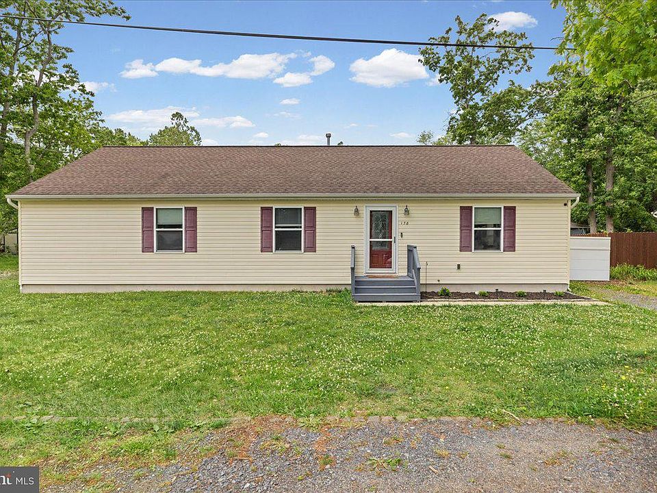 1st image of 138 Olive St