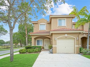 21482 SW 85th Path, Cutler Bay, FL 33189