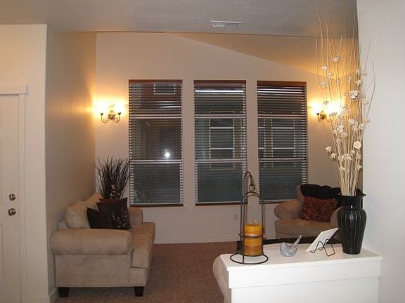 3rd image of 3718 W Jacinda Ln