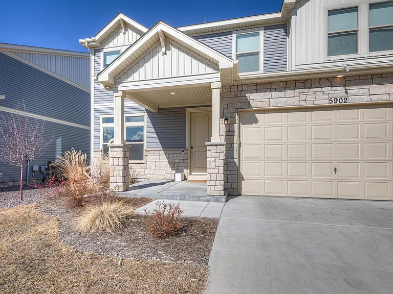 5902 Carrick Ln — Photo 3