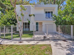 2851 SW 33rd Ct, Miami, FL 33133