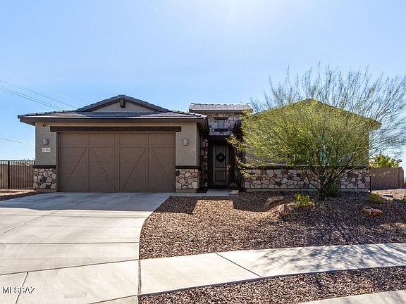 3rd image of 11560 N Sandbell Ln