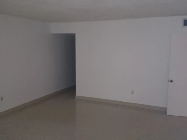 9735 NW 52nd St #402 — Photo 10