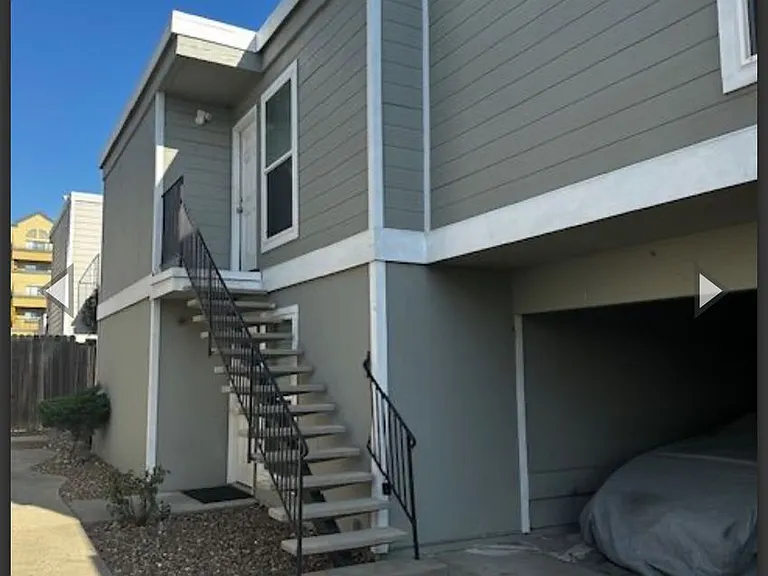 1655 Sutter St — Photo 1
