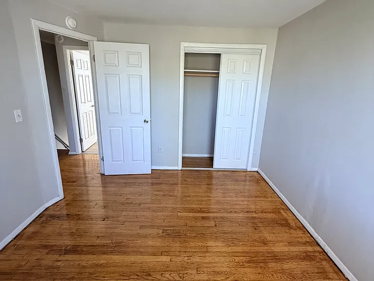 114 Fairmont Ave — Photo 11