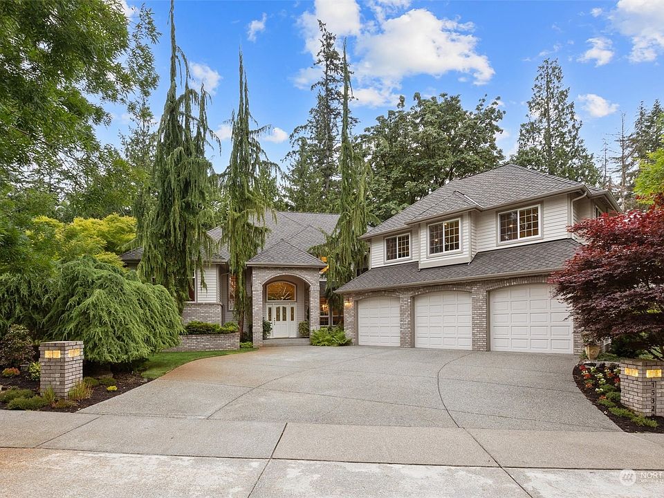 1st image of 15323 15th Drive SE