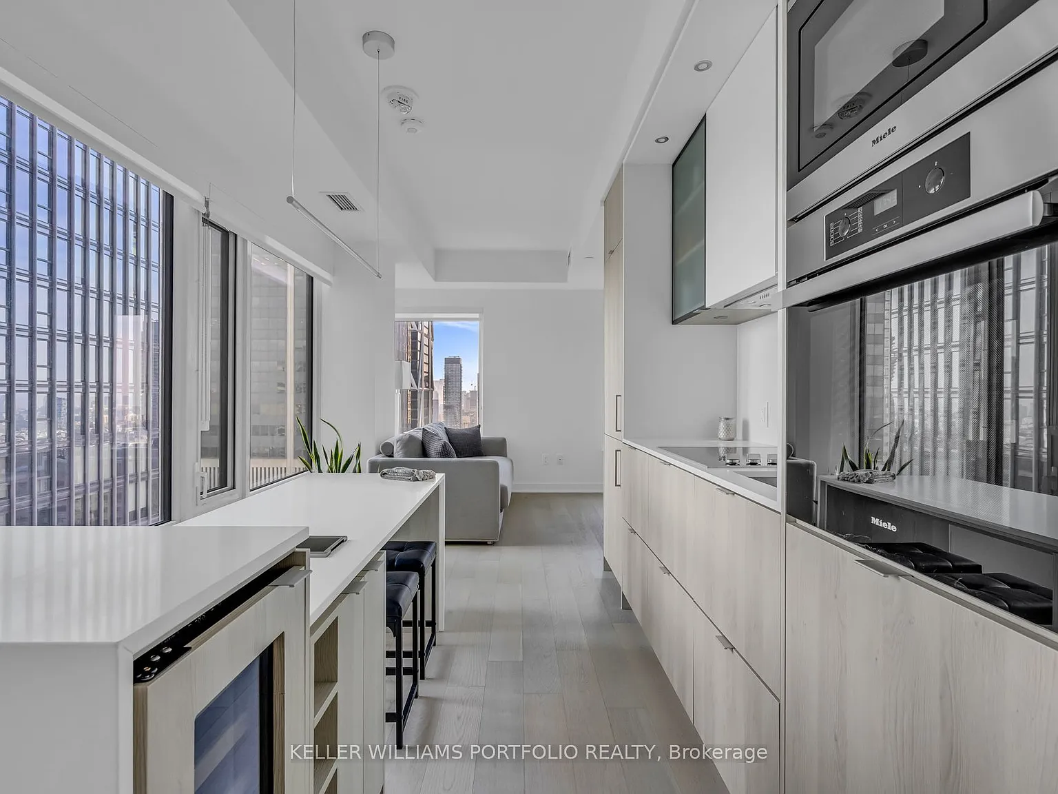 2 bed, $3,150 — Photo 4