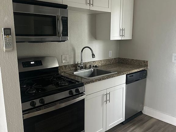 4th image of 5939 Sutter Ave APT 10
