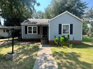 813 University St, Cleveland, MS 38732