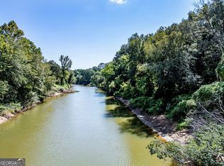 20 N River Rd, McDonough, GA 30252