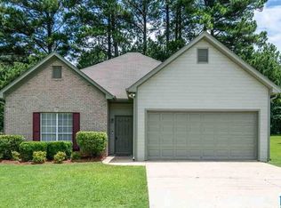4279 Candle Brook Ln, Bessemer, AL 35022