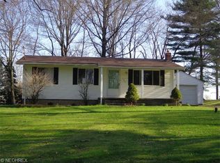1931 Dennis Dr, Akron, OH 44312