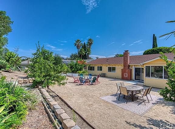4th image of 25035 El Cortijo Ln