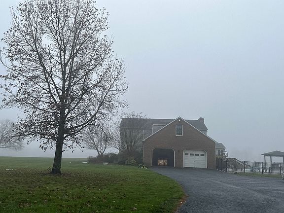 2nd image of 6575 Davis Rd