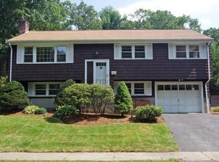 16 Hampshire Rd, Reading, MA 01867