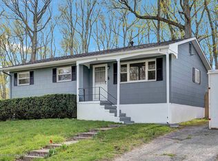 19 Birch Dr, Jackson, NJ