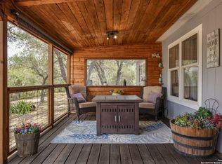 235 Hickory Ln, San Antonio, TX 78264