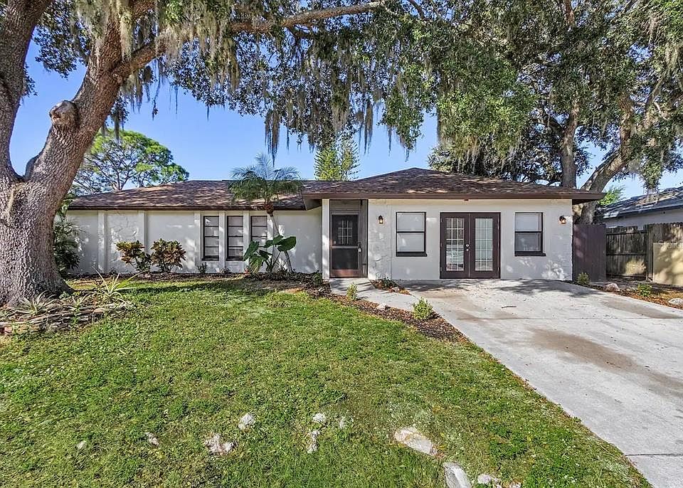 1st image of 4218 BERKSHIRE DRIVE