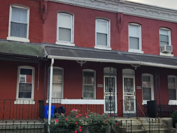 4242 Pennsgrove St, Philadelphia, PA 19104