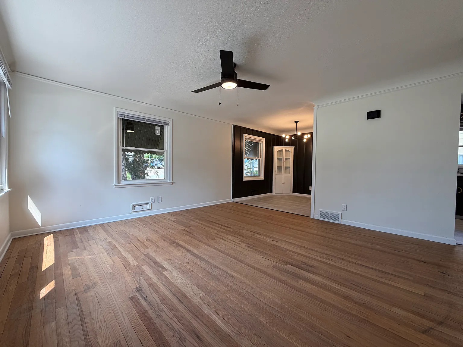 5 bed, 1425 sqft, $2,395 — Photo 4