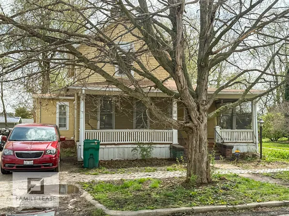 337 Day St, Galesburg, IL 61401