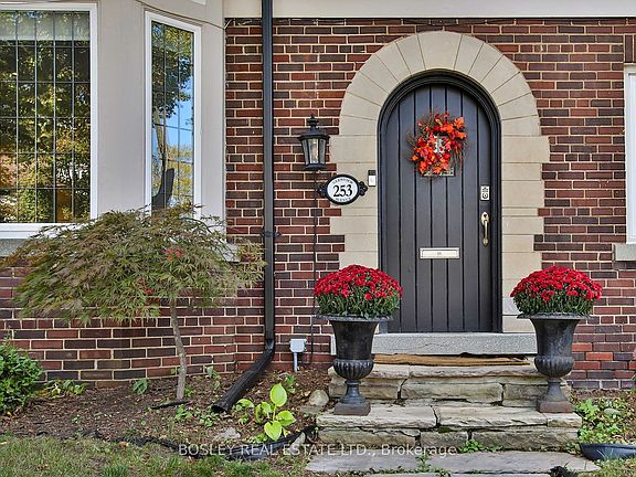 2nd image of 253 Glenview Ave