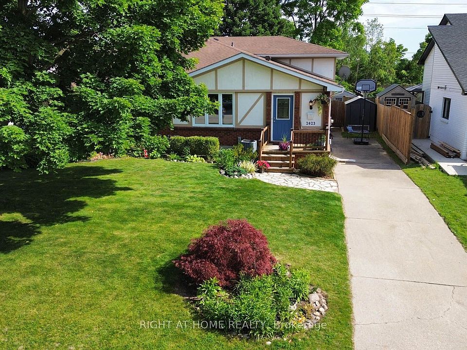 1st image of 2623 Kaymar Cres