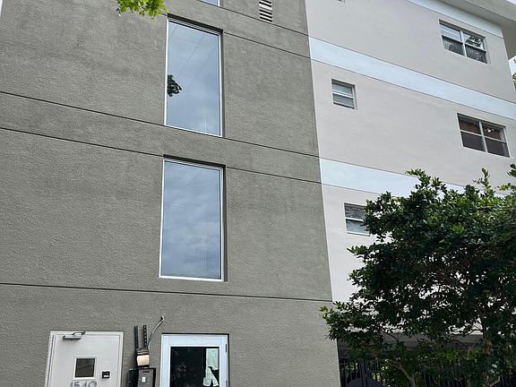 2nd image of 1540 Meridian Ave APT 4J