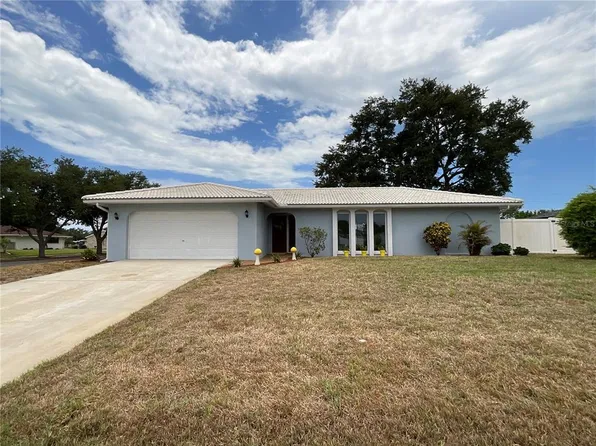 2224 42nd St W, Bradenton, FL 34205