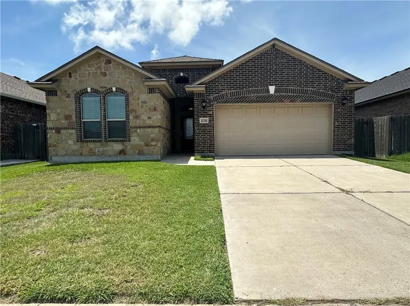 1016 Santa Catalina St, Portland, TX 78374