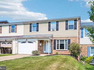 2909 Bunker Hill Ct, Bensalem, PA 19020
