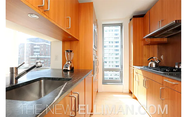 Sold by Douglas Elliman | media 3