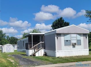 2408 E Dundee Dr #L-145, Findlay, OH 45840