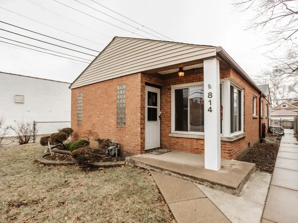 814 Hannah Ave, Forest Park, IL 60130