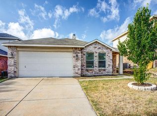 5433 New Castleton Ln, Fort Worth, TX 76135