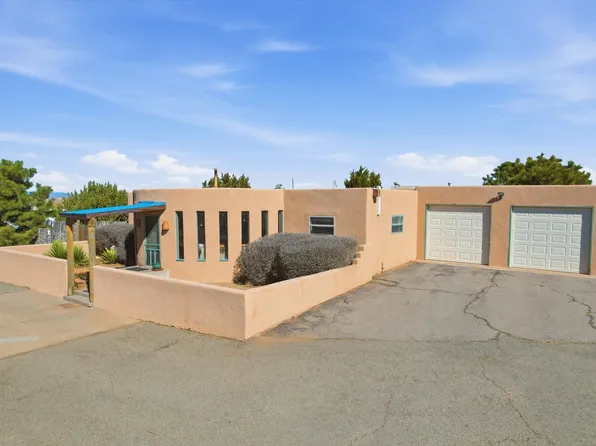 35 Vista Alondra, Santa Fe, NM 87508